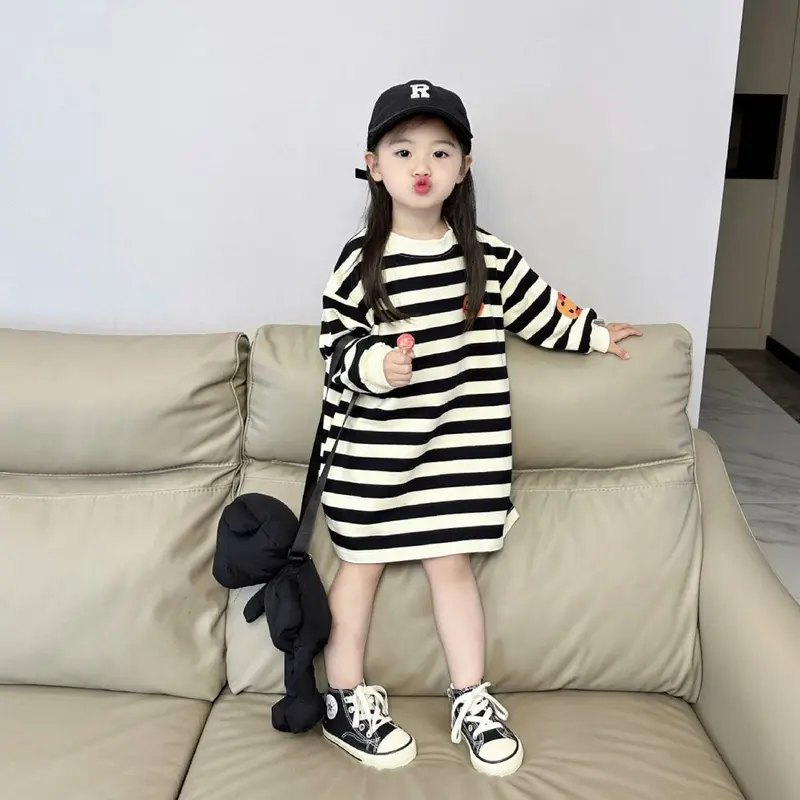 Váy Bé Gái, Phong Cách Phương Tây, Váy Len Dài Trung Bình Thiết Kế Mặt Cười Cho Trẻ Em, Váy Dài Tay Thường Ngày Kẻ Sọc, Hợp Xu hướng, Thích Hợp Cho Bé Gái 7