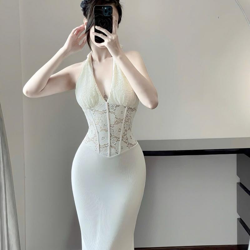 DARLING [L.Studio] Đầm dài cổ yếm phối Ren cao cấp SẴN MUSH ngực, thân váy thun đuôi cá tôn dáng 3