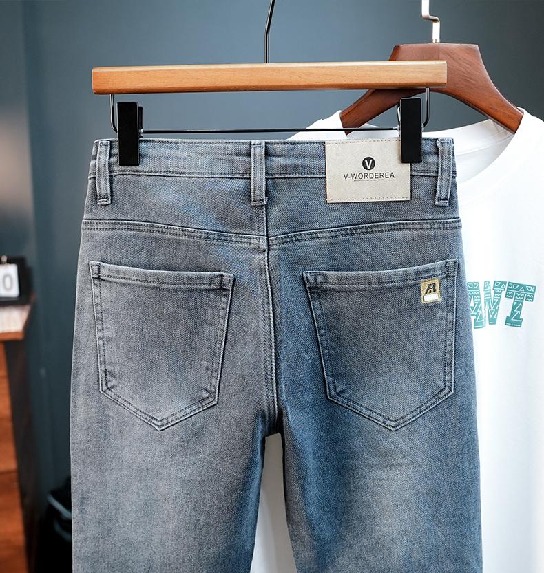Product Introduction of 2024 New Slim-Fit Lightweight Thin Breathable Jeans Men's Straight Korean Style Slim High Elastic Soft Breathable Trousers Men Light Luxury Embroidery Jeans Casual Male Pedal 24