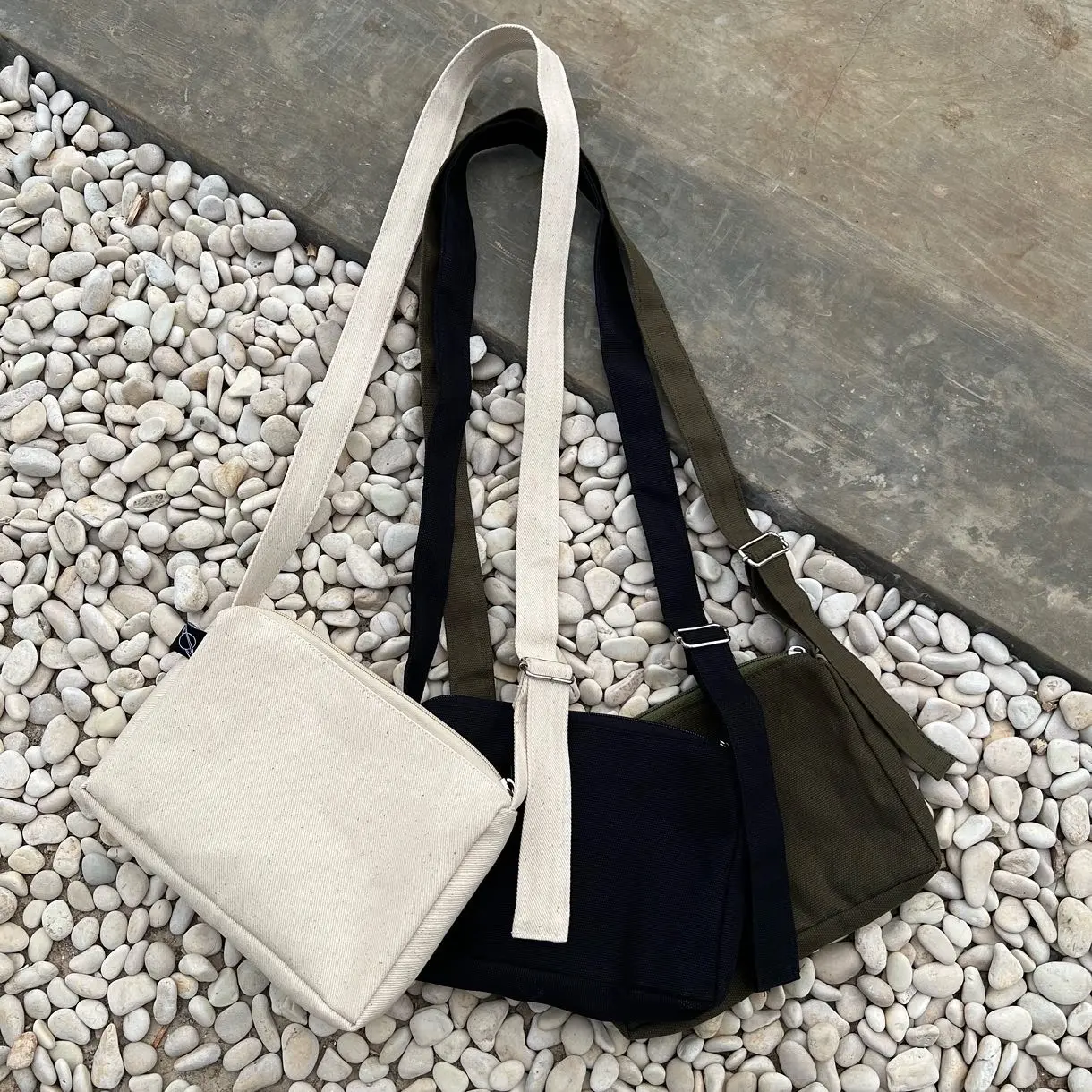 (Colour Company) Rectangle Mini Sling Bag Tas Selempang Kecil Wanita Simple Outfit Slingbag