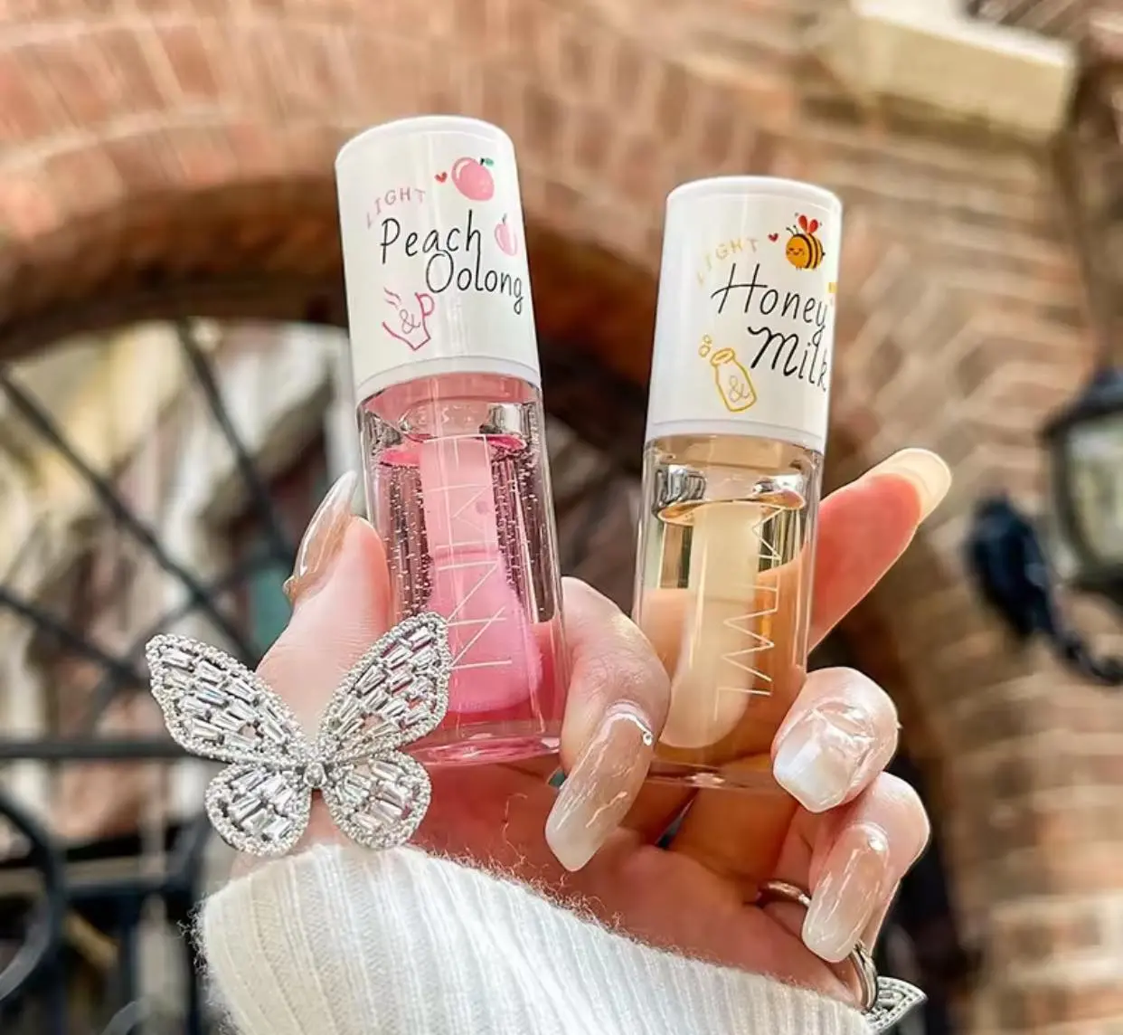Very Good- lip Balm Moisurizing lip oil  Long Lasting