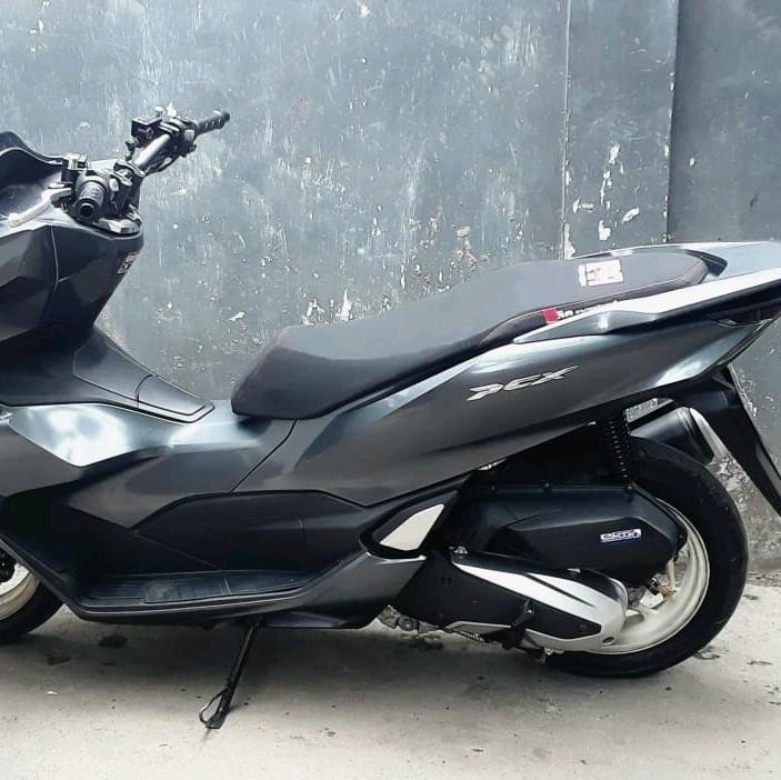 Honda Jok PCX 150 & 160 Anti Jinjit Slim Set Kulit - Jok Motor PCX 1 Set Siap Pasang 1