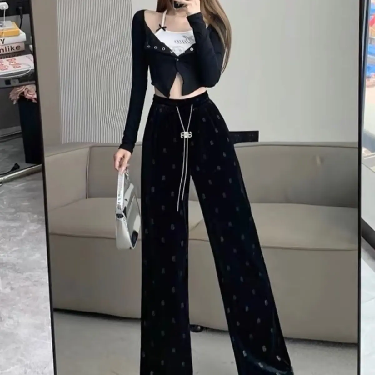 [TẶNG KÈM DÂY XÍCH] Quần Nhung Ống Xuông Đính Nhũ Cạp Cao Kèm Dây Xích Chuẩn Ảnh Nữ Women Kem