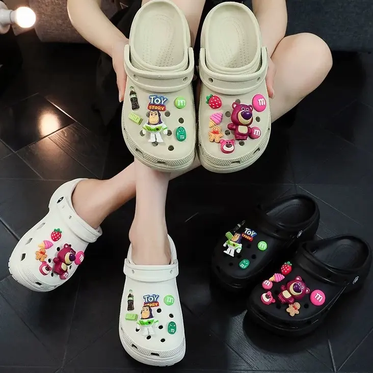 Sục Nữ  Nâng  Đế  Cao 7cm Chống Nước & Chống Trượt, Charm Ngẫu Nhiên ( From Nhỏ Lùi 1 Sz)
