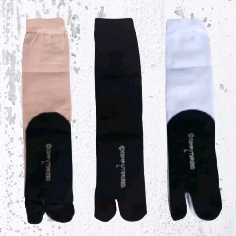 Kaos Kaki Jempol Nilon Polos Sebetis Wanita Muslimah Dewasa 0