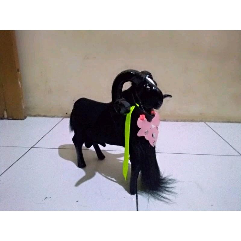 miniatur domba Garut ukuran jumbo, boneka domba, aksesoris mainan anak, domba Garut, mainan anak, miniatur domba Garut murah, miniatur domba Garut terlaris 4