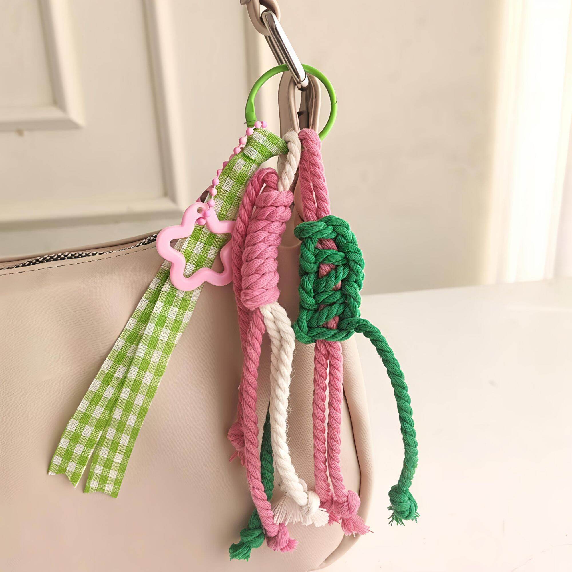 [ TokoAzkia33 ] Best selLer!! Keychain Charm GANTUNGAN TAS / GANTUNGAN KUNCI MACRAME PITA ESTETIK