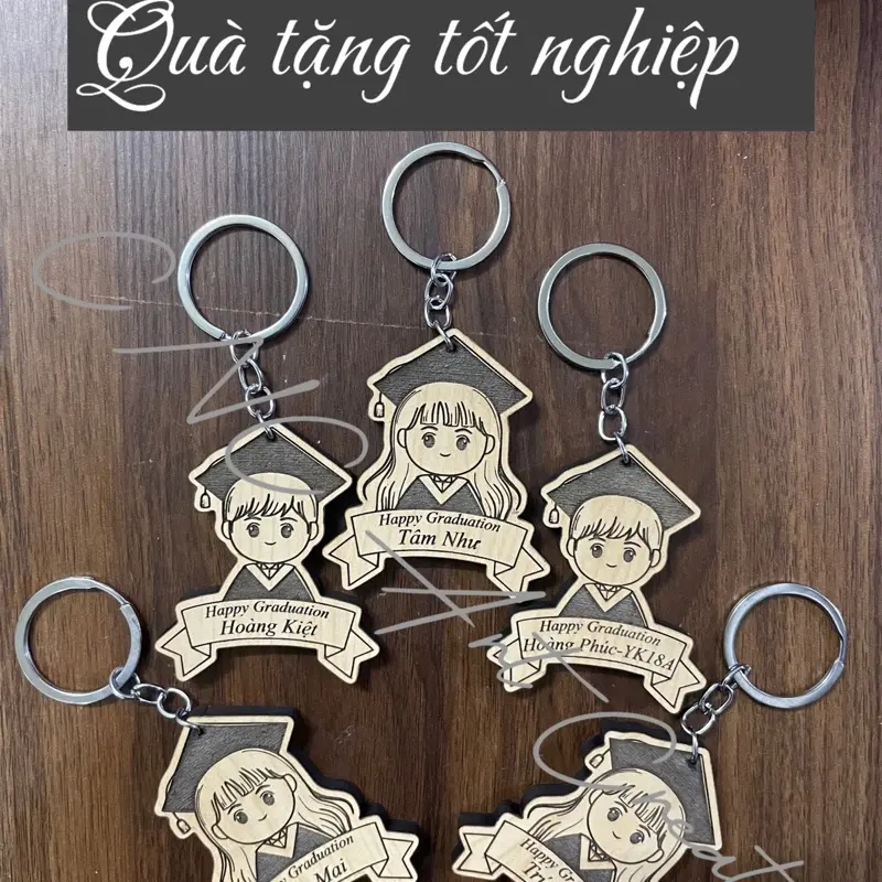 Móc khoá quà tặng tốt nghiệp