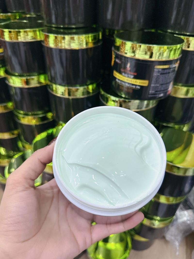 Product Introduction of ( COMBO 3 HỦ )Kem dưỡng da body vip 200G Women Dưỡng Da Body Dưỡng Body Làm Đẹp Da Lotion Nữ 14
