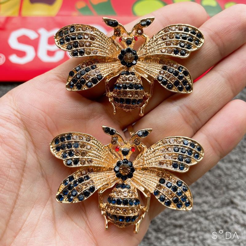 Bộ 2 Charm gắn dép tông lào sang trọng 1