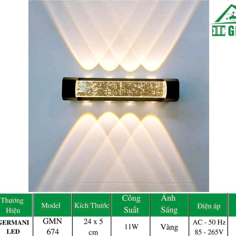 Đèn hắt tường 8 tia số 59 (6740) - có kháng nước lắp ở ngoài trời và trong nhà dèu hợp