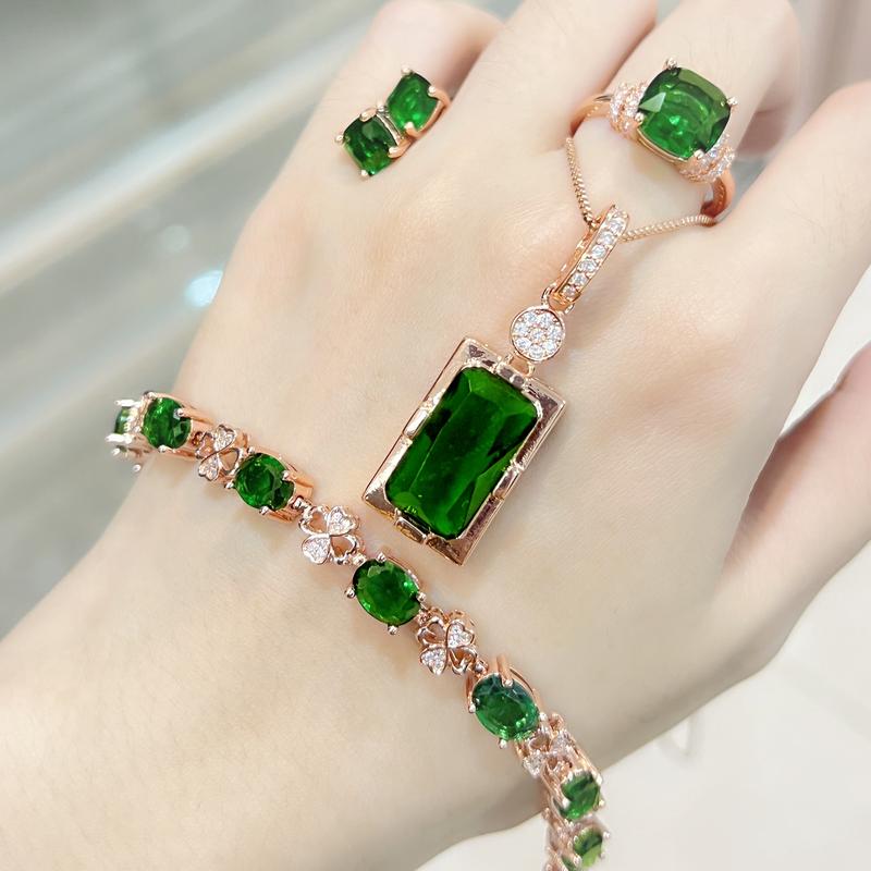 Product Introduction of Rose Gold Plated Emerald Diamond Earrings Ring Pendant Necklace Jewelry Set Exquisite Green Diamond Jewelry cincin perak ring silver silver diamond cincin perak lelaki 16