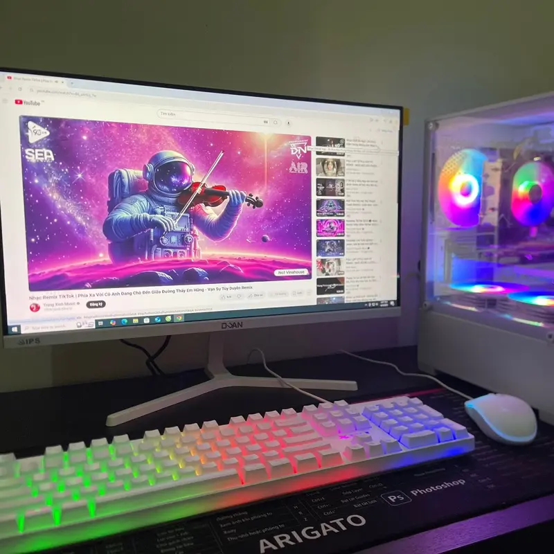 5tr Cả bộ làm việc chơi game giải trí mượt mà hỗ trợ ship nắp bảo hành dài