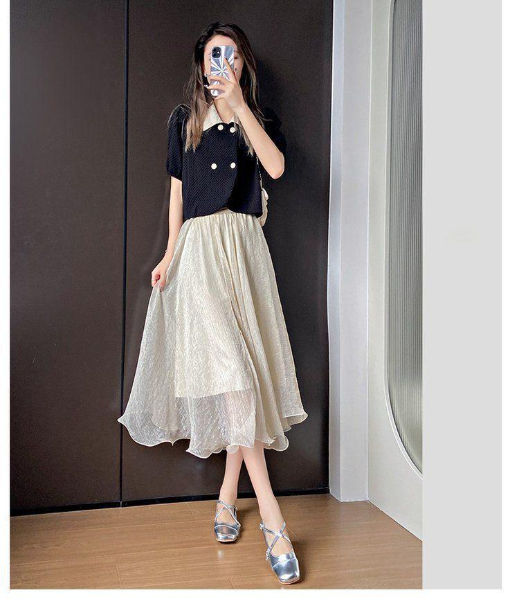 Product Introduction of French Style Silver Fairy Style Pumps Female 2025 Autumn New Retro Inner Match Match Skirt Mary Jane Shoes 2
