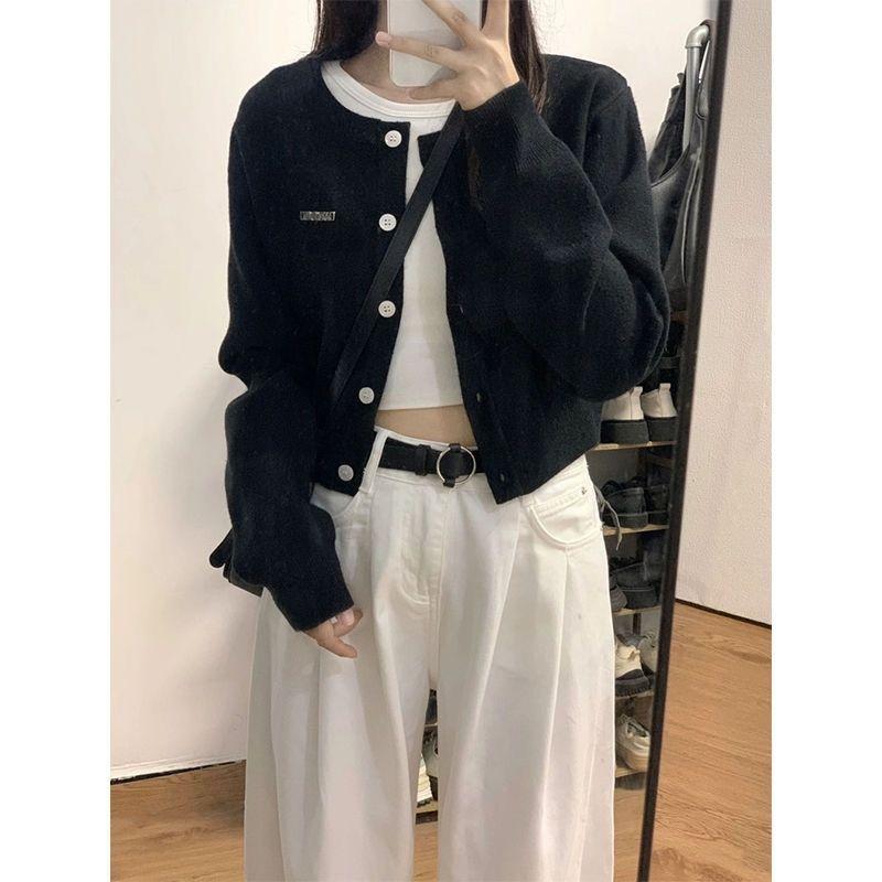 nữ cardigan;Áo Cardigan Len Bên Trong Màu Đen, Thời Trang Mới Mùa Thu, Phong Cách Thường Ngày Dáng Rộng Vừa Vặn, Áo Khoác Len, Áo Ngắn, Áo Cardigan Nữ, Len