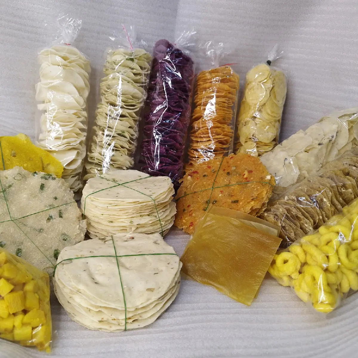 Kerupuk mix - minimal CO 4 pcs