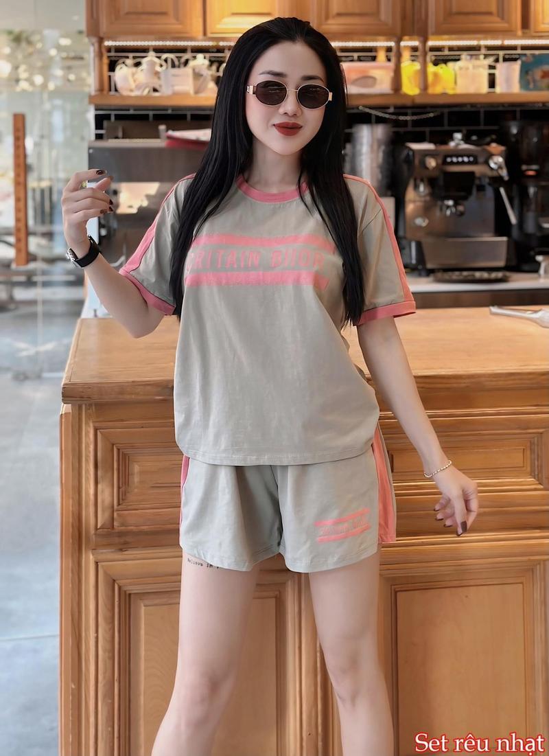 Product Introduction of Voi BỘ ĐÙI CỔ TRÒN TAY NGẮN CHẤT COTTON ĐƠN GIẢN DỄ MẶC Nữ Women Áo Top Đen 9