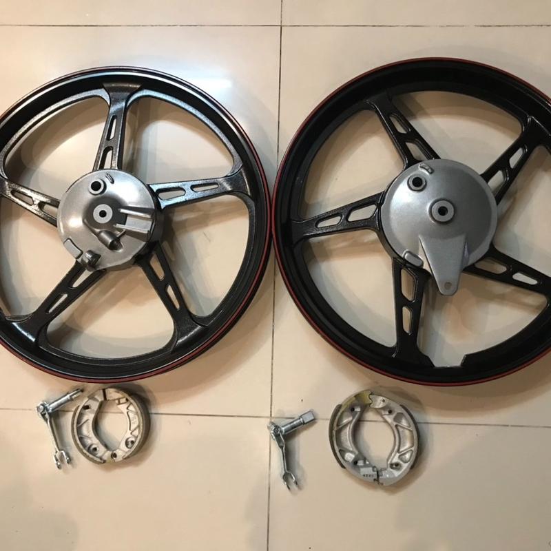 MÂM VÀNH ĐÚC 5 CÂY THẮNG ĐÙM(PHANH CƠ) CHO YAMAHA  SIRIUS JUPITER TAURUS RÁP ZIN THEO XE