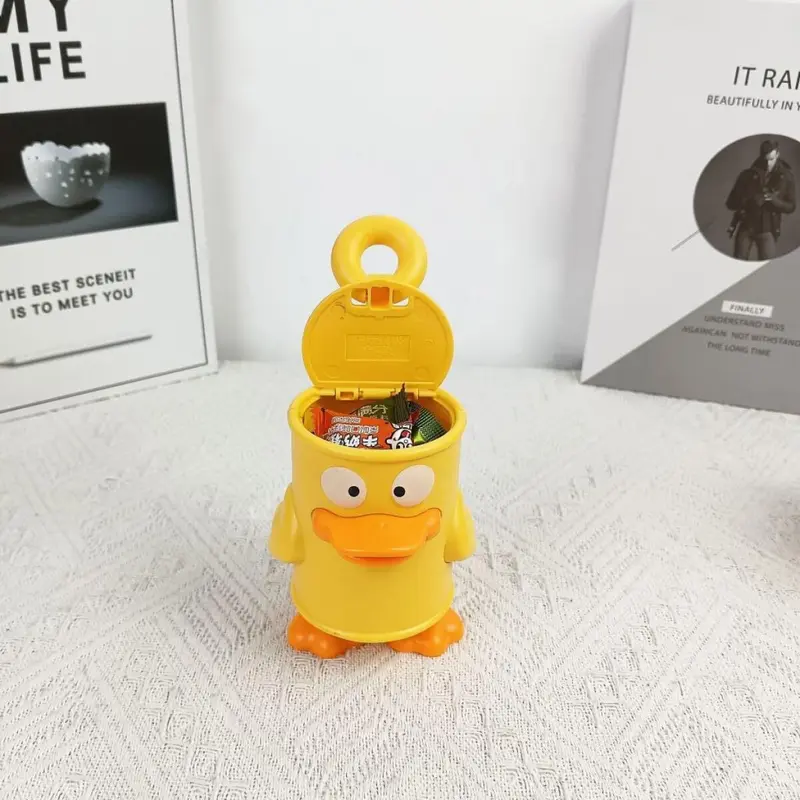 【Ready】Mainan Air Duck Muncrat Air / Tempat Alat Tulis Kartun  Semprotan  Air  Water   Mainan Anak  Air dengan 5