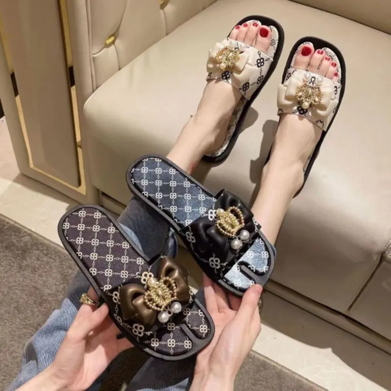 Sandal Jelly Wanita Kode 1238 Karet