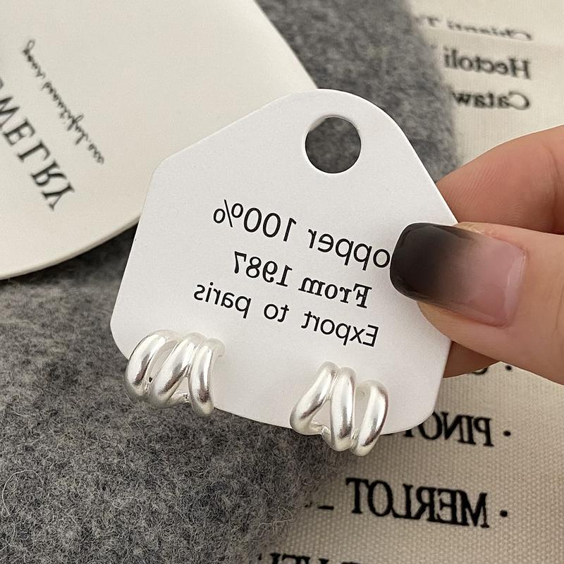 Product Introduction of Earrings Light Luxury High-Grade Earrings Temperament 0123 9