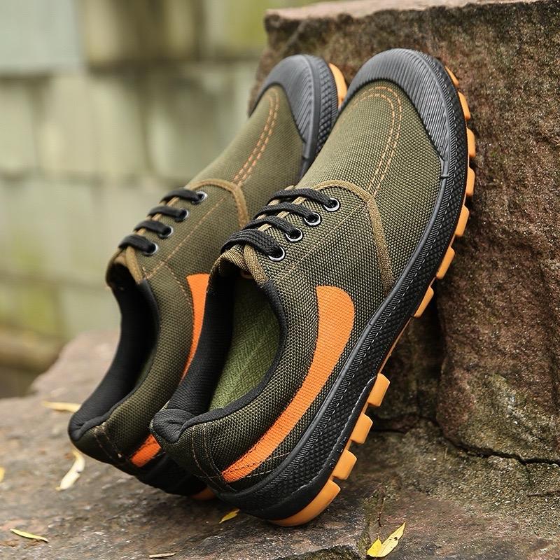 Giày bảo hộ lao động đế kếp thoáng khí khử mùi chống trượt chống bám bụi