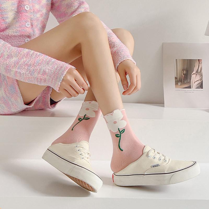 Product Introduction of Japanese Sweet Tulip Lovely Three-Dimensional Flowers Autumn Winter Socks South Korean Instagram Trend Literary Long Socks Woman Spring Womenswear 20