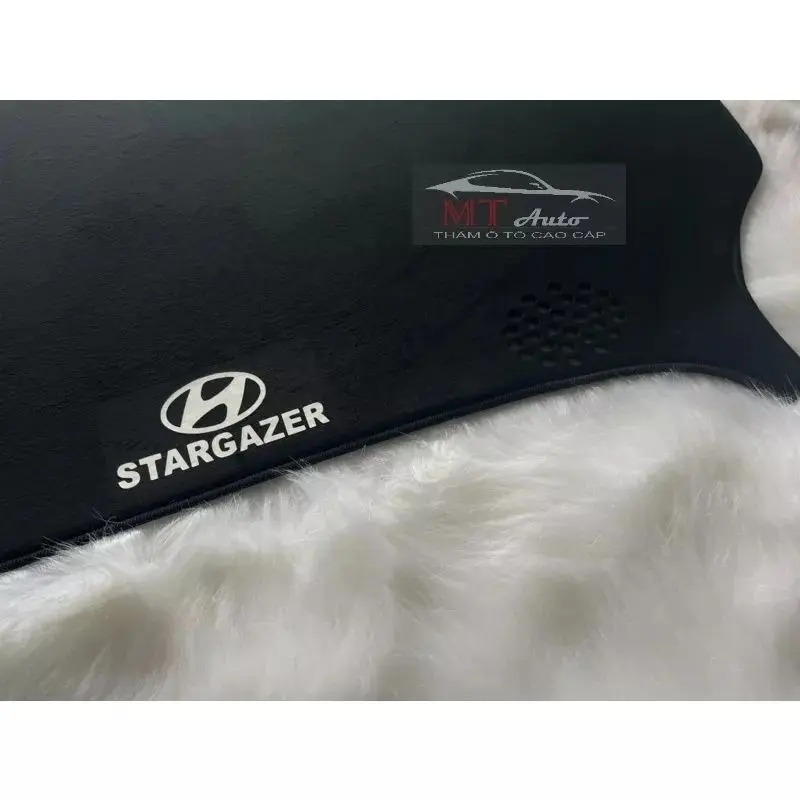 Thảm taplo Hyundai Stargazer 2022-2024 2