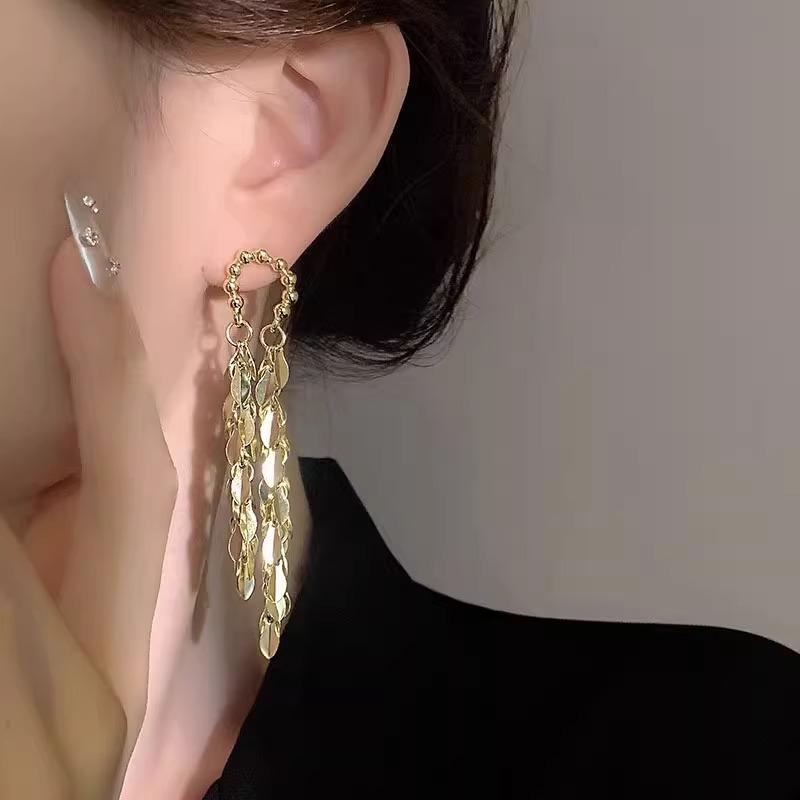 Luxe Fringed Maize Tassel Earrings for Women 2