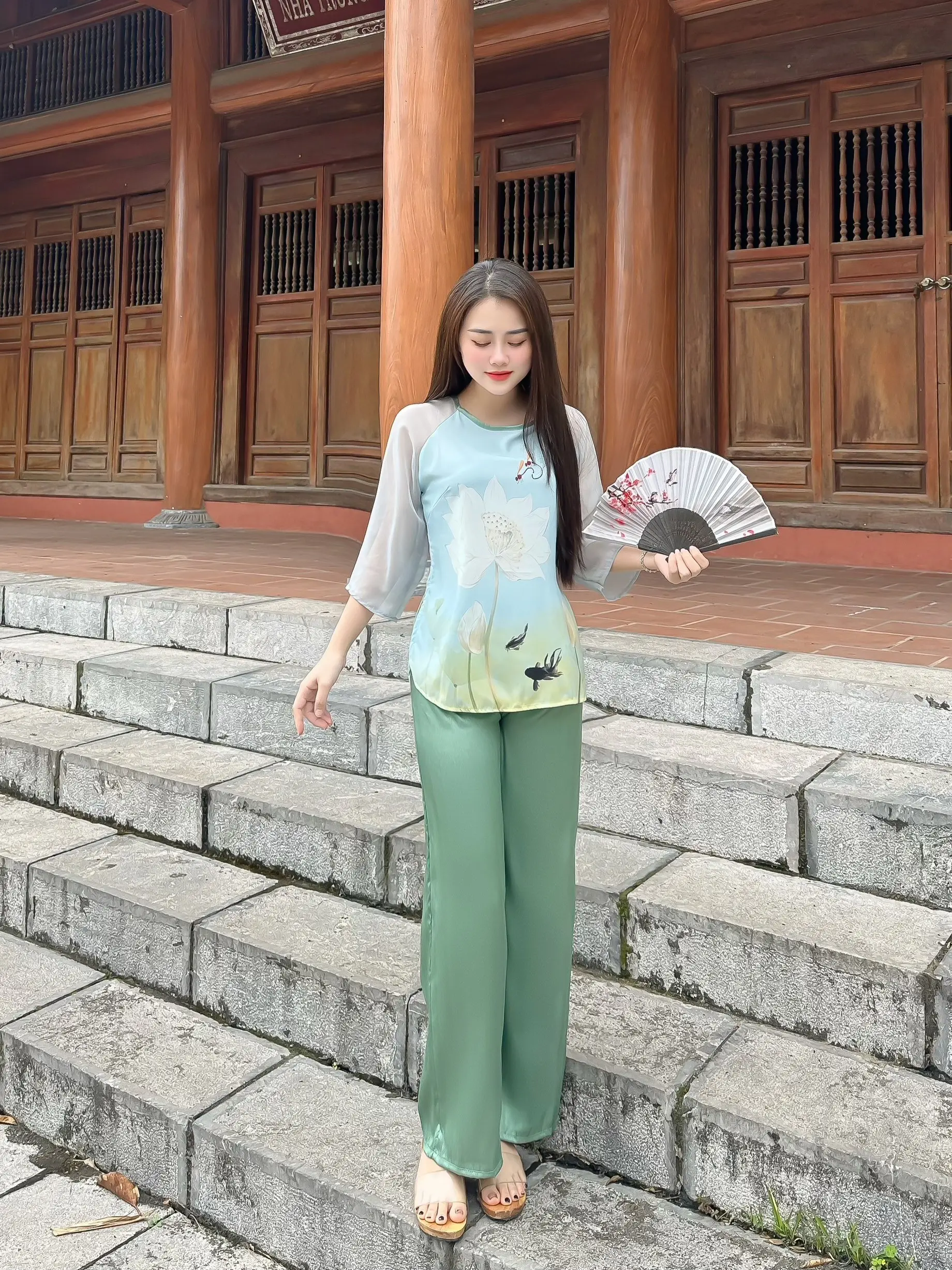 Set lam áo lụa mago + quần lụa xước in hoa 5d 2 mặt