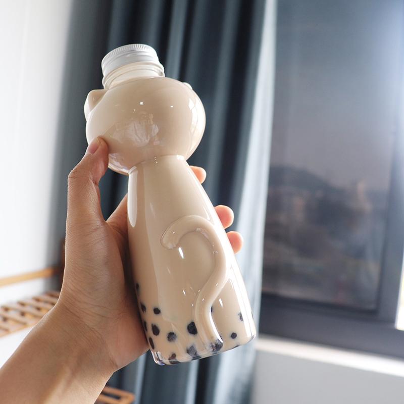 Product Introduction of Cat Bottles 1Pcs Kawaii Cat Water Bottles for Milk Tea Coffee Juice Portable Drinking Cup Home Transparent Juicing Beverage Drink Bottle BPA Free 32