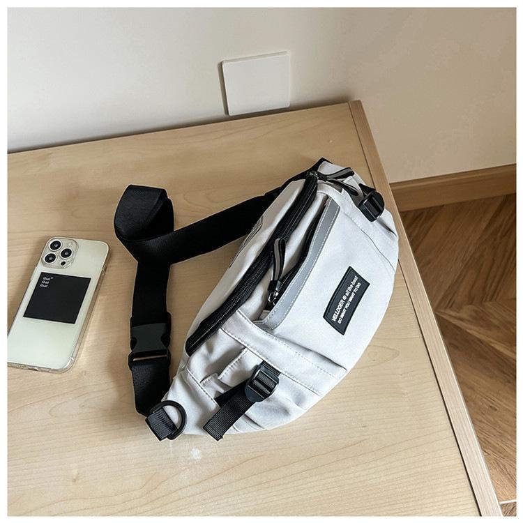 Product Introduction of New Japanese Ins Chest Bag Harajuku Large-Capacity Crossbody Bag Men's Fashion Brand Multi-Functional Travel Sports Small Bag All-Match Waist Bag 21
