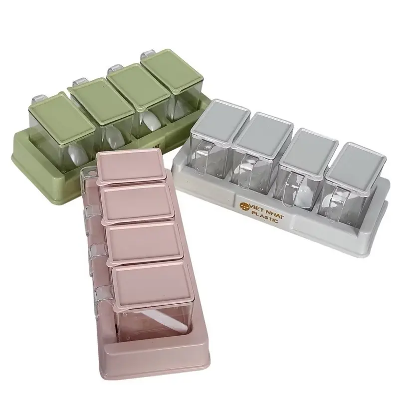 hủ đựng gia vị Lọ Gia Vị Có Muỗng Bộ 4 lọ gia vị có thìa muỗng nhựa Việt Nhât 2939 , có khay đế 1