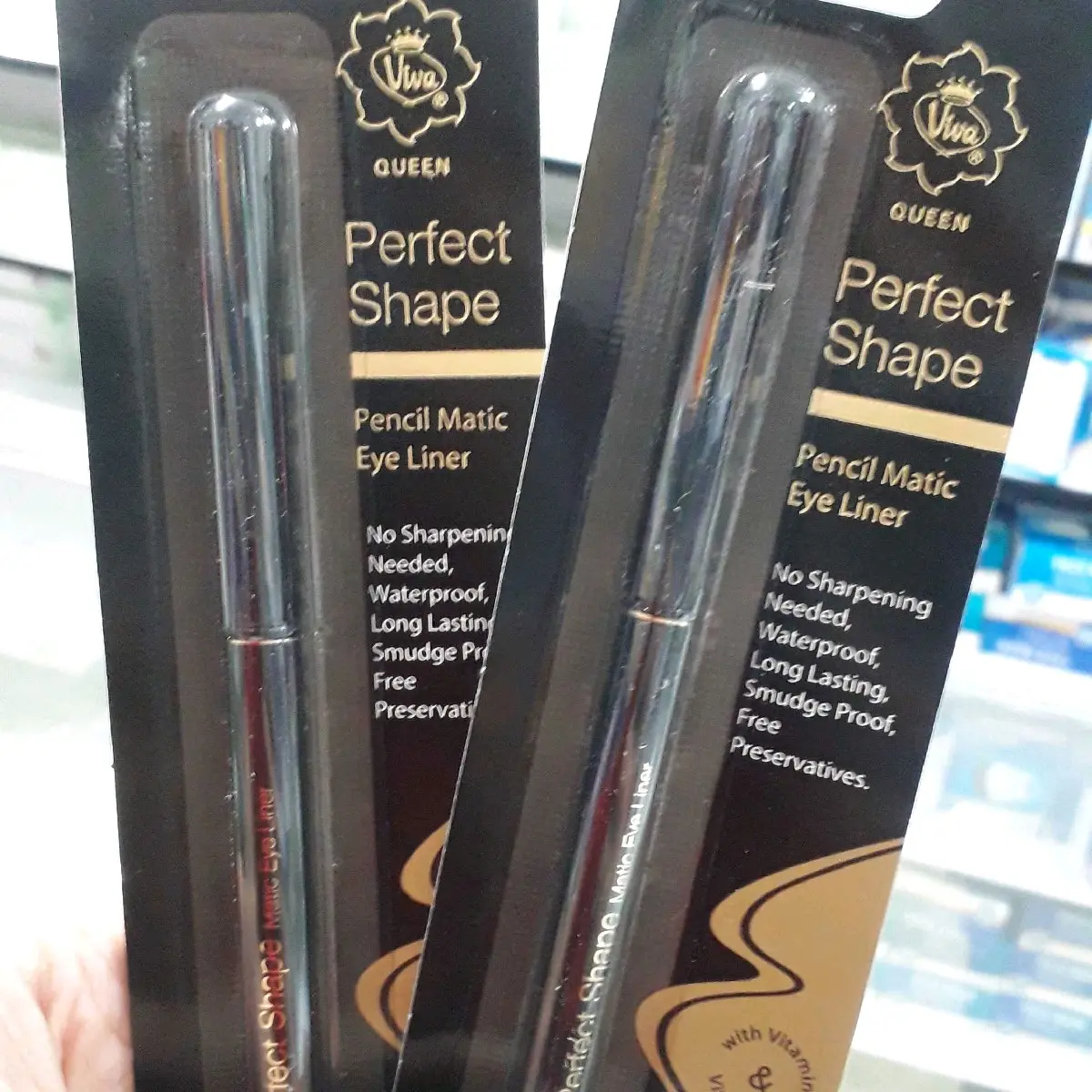 Viva eye liner matic black Tahan Lama Stik