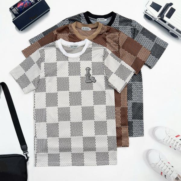 Product Introduction of Áo thun nam nữ Luôn vui tươi cổ tròn họa tiết caro logo đính đá vải umi dệt form dáng trẻ trung hot 2025_PL02 2