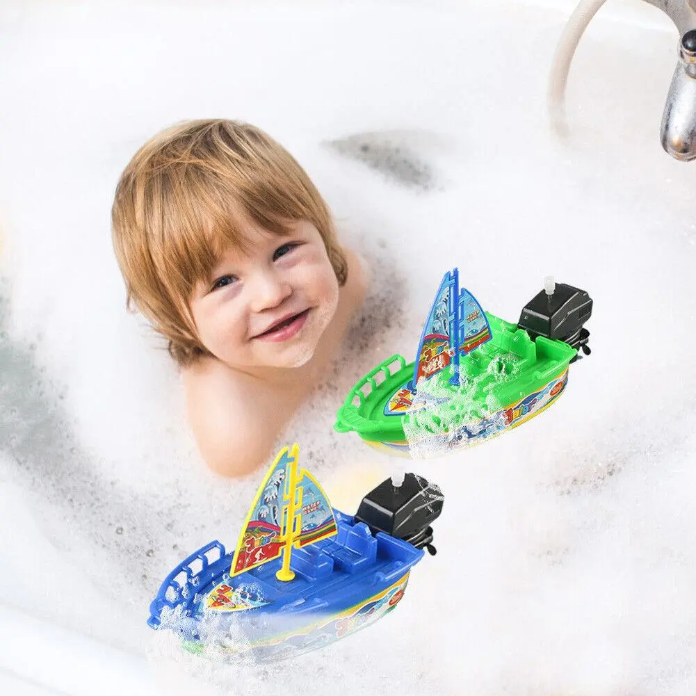Kids Speed Boat Ship Winding Up Clockwork Toy Float Classic Wind Up Water Boat Children Bathtub Shower Boys Toy Holiday Gift