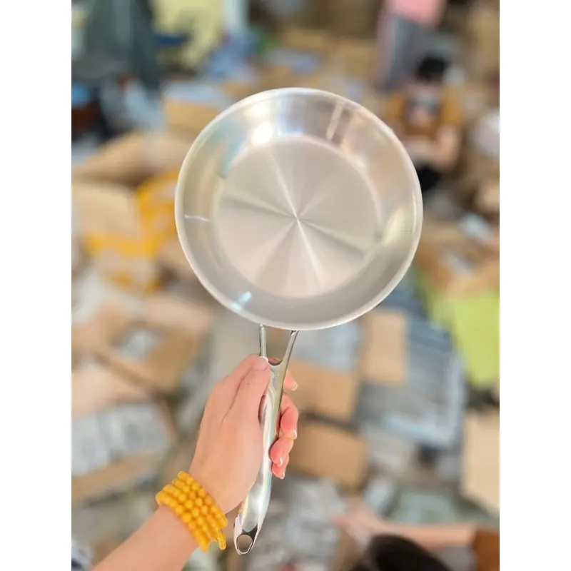 Chảo rán inox liền đáy cao cấp chống dính 18/10 Oyatton size 16,20,26,28cm - Chảo chiên rán bếp từ 2