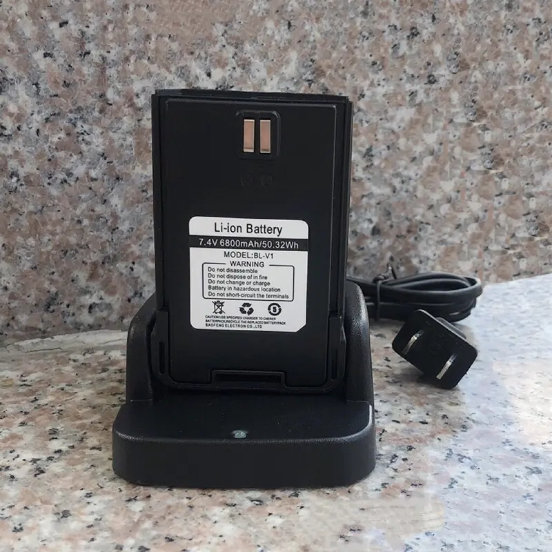 ￼Sạc Bộ Đàm Dùng Cho Bộ Đàm Motorola GP-650, GP-588, GP-950 CP-338 Plus 2