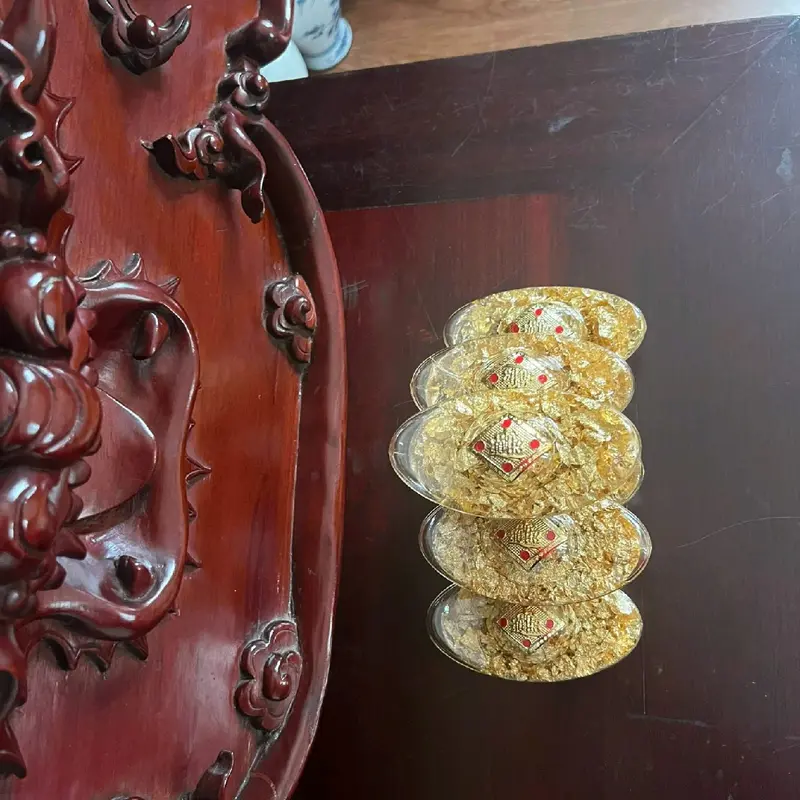 Thỏi vàng thần tài , hút tài, hút lộc . Có thể xếp bày dạng tháp. 8