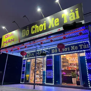 GIA HÂN đồ chơi xe tải.