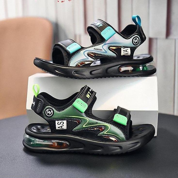 Dép Sandal Cho Bé Trai Bé Gái 3 - 12 Tuổi, Đế Mềm Siêu Nhẹ Êm Chân Cho Bé Đi Chơi Đi Học. SK299