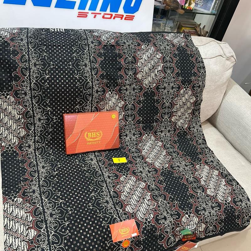 Sarung BHS Infinity gold BATIK CBA B34 2