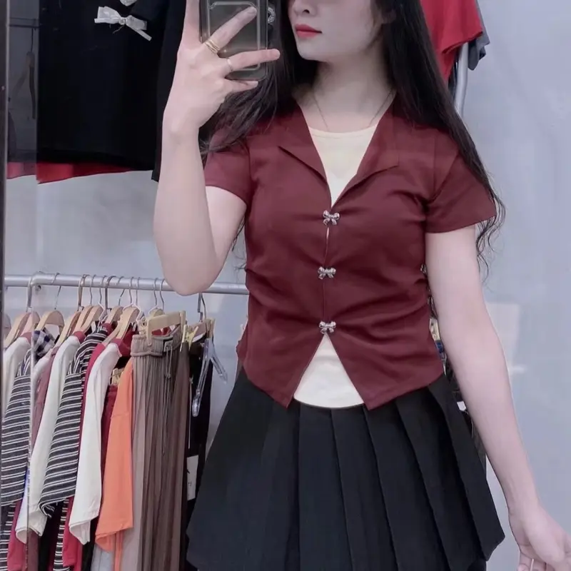 Áo thun chất coton giãn phối viền bên trong