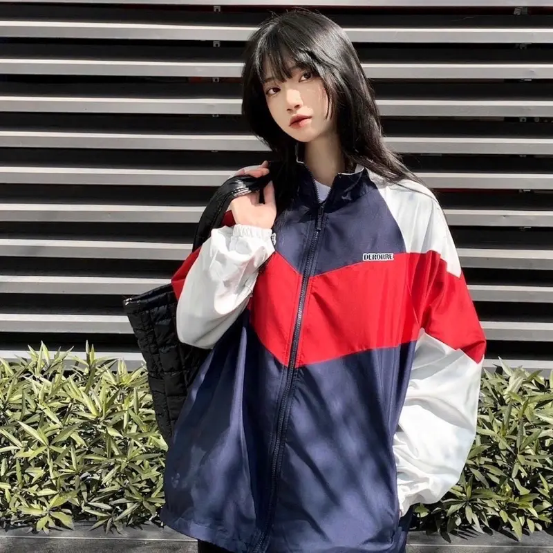 Áo khoác dù hai lớp phối 3 màu logo thêu nổi DERERRO form nam nữ Unisex