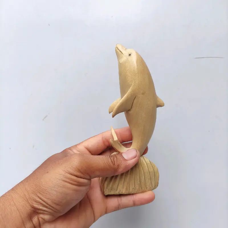 Patung dolphin dari kayu - model loncat Patung 2
