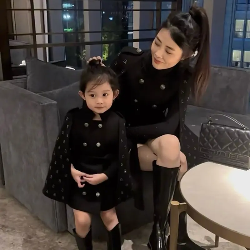 Ak38- Áo khoác dáng choàng vai đính đá cho mẹ và bé Nữ Women Cotton Voi đôi 0