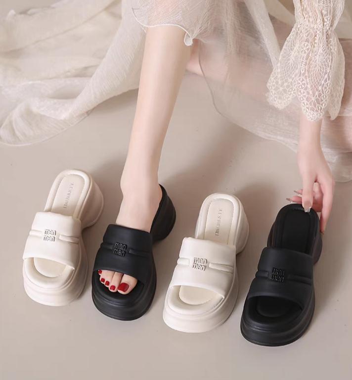 DÉP CG QUAI NGANG CHỮ NỔI CAO CẤP 3