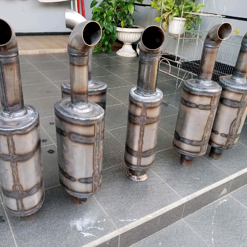 KNALPOT CUNG 3 SUARA MOTIF BULAT,UNTUK PMAKEAN TRUK CANTER, DUTRO,DINA 130HT DLL 3