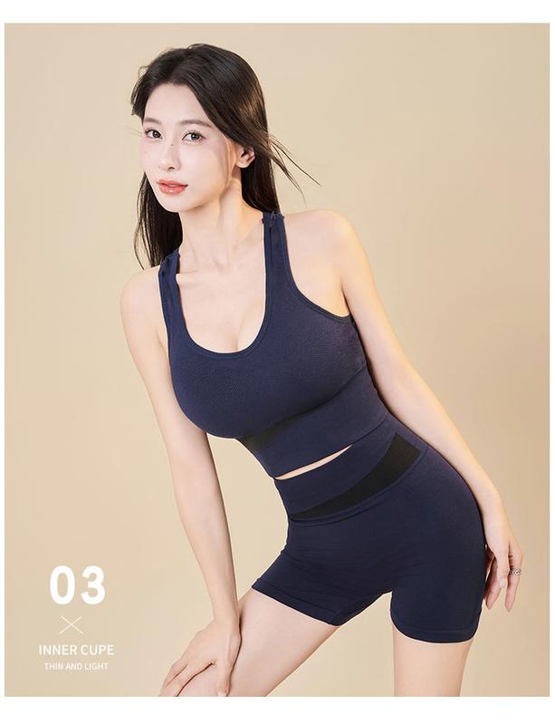 Product Introduction of New Women's Contrast Color Yoga Clothes Suit Girls Quick-Drying Running Outfit Suit Outer Wear Yoga Clothes with Chest Pad 20