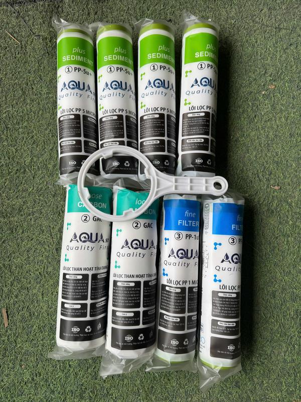 Combo 8 lõi lọc nước 123 Aqua tặng tay vặn - Gồm 4 lõi số 1, 2 lõi số 2, 2 lõi số 3, 1 tay vặn- Chính hãng